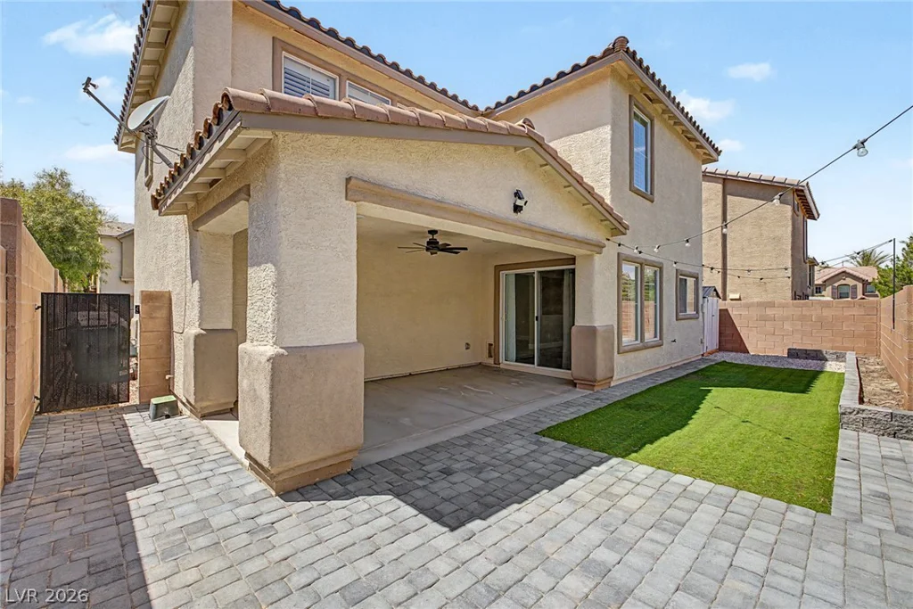 9444 Fort Connah, Las Vegas, NV 89178