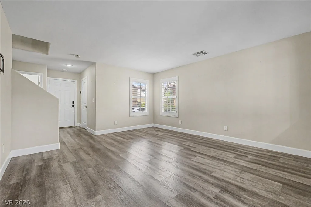 9444 Fort Connah, Las Vegas, NV 89178