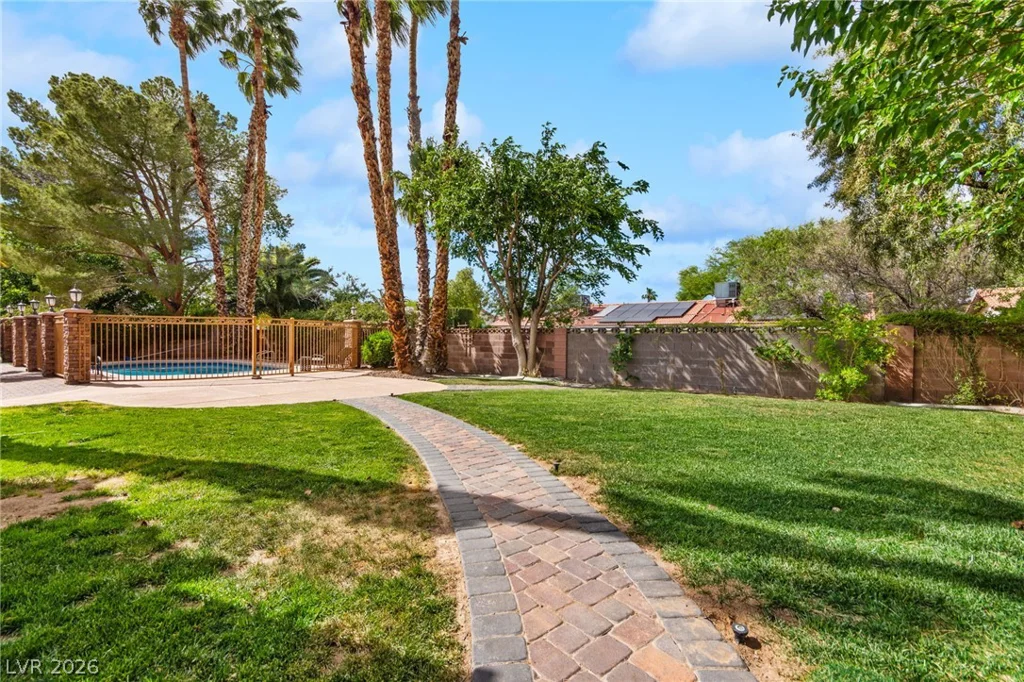 1720 Debrilla, Las Vegas, NV 89123
