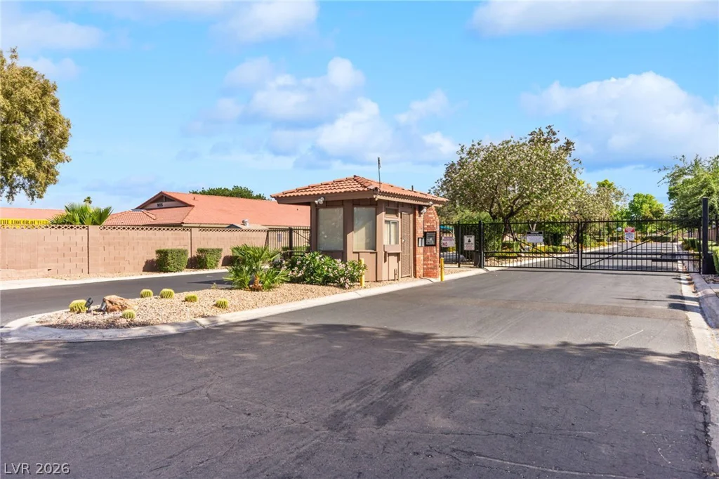 1720 Debrilla, Las Vegas, NV 89123