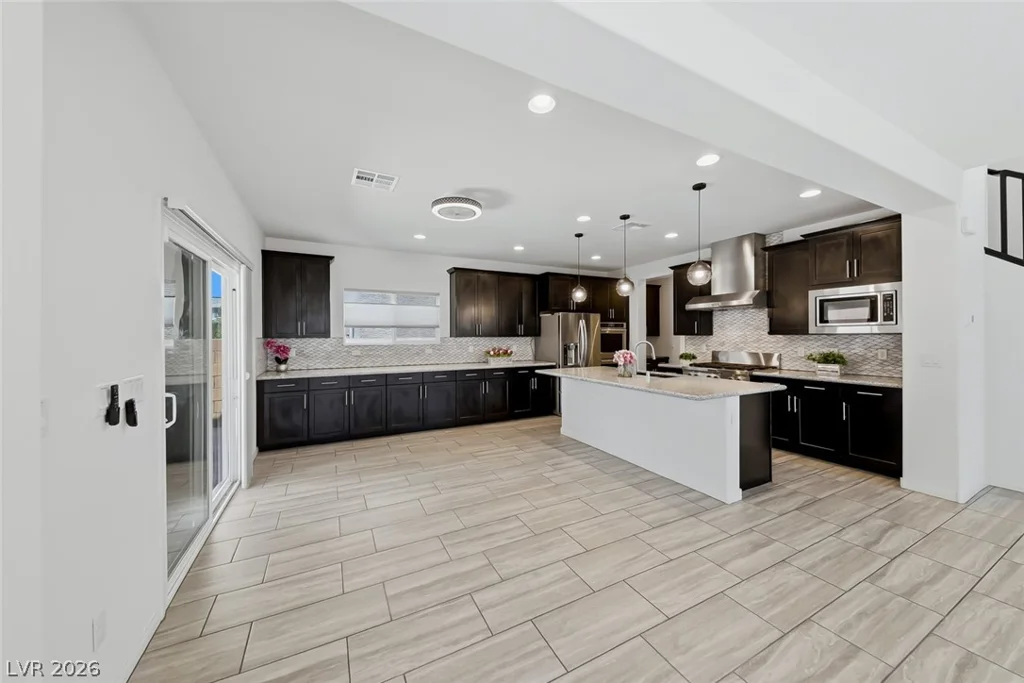 5595 Pico Ferrera, Las Vegas, NV 89113