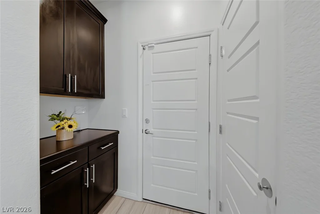 5595 Pico Ferrera, Las Vegas, NV 89113