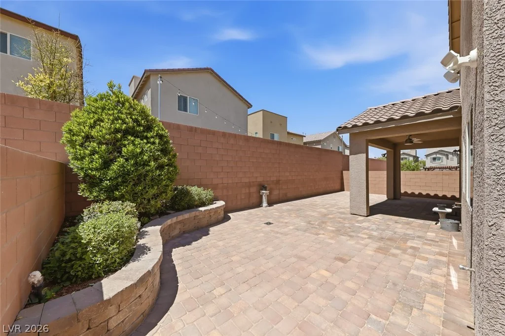 5595 Pico Ferrera, Las Vegas, NV 89113