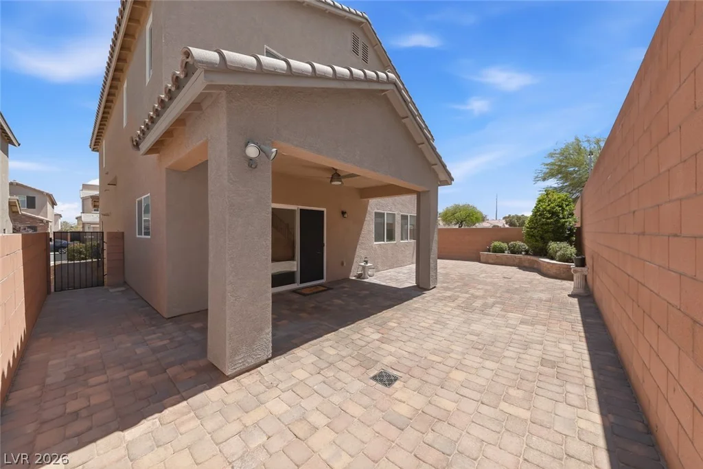 5595 Pico Ferrera, Las Vegas, NV 89113