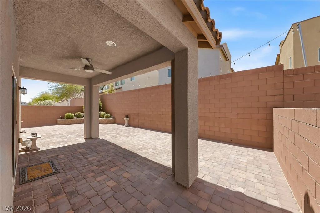 5595 Pico Ferrera, Las Vegas, NV 89113
