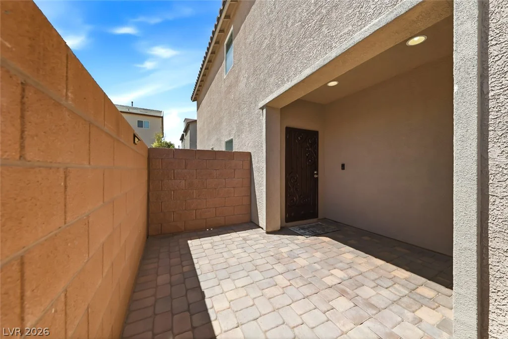 5595 Pico Ferrera, Las Vegas, NV 89113