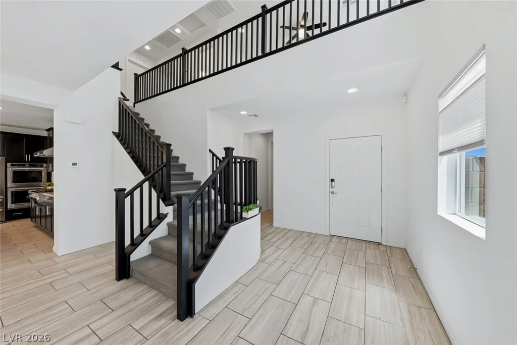5595 Pico Ferrera, Las Vegas, NV 89113