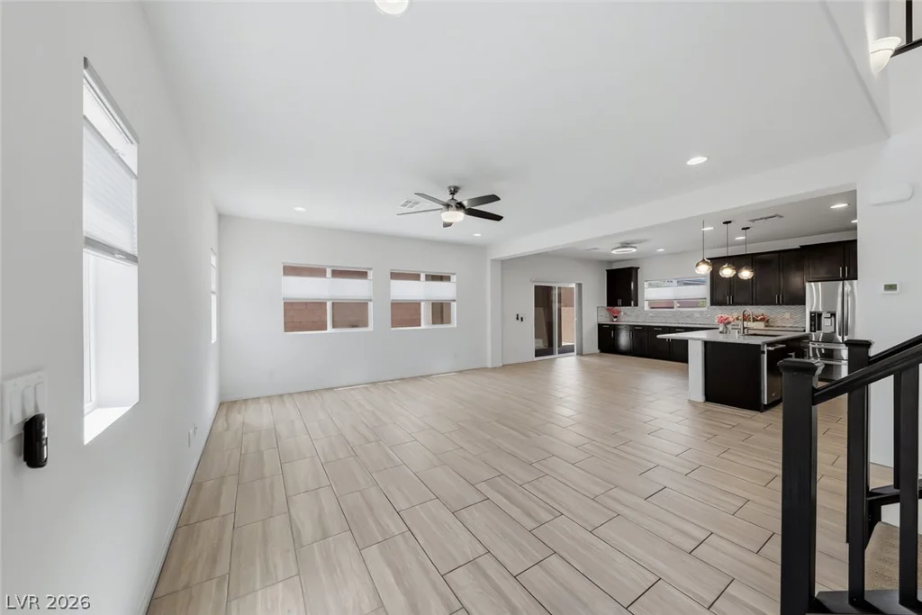 5595 Pico Ferrera, Las Vegas, NV 89113