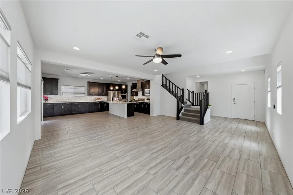 5595 Pico Ferrera, Las Vegas, NV 89113