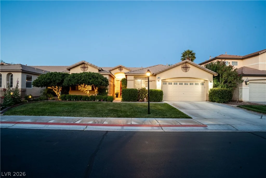 7228 Rustic Meadow, Las Vegas, NV 89131
