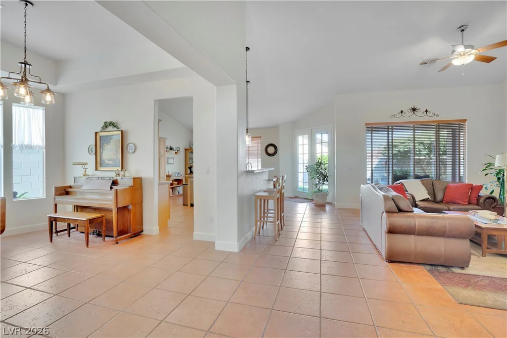 7228 Rustic Meadow, Las Vegas, NV 89131