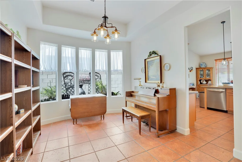 7228 Rustic Meadow, Las Vegas, NV 89131