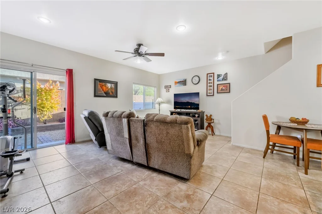 8717 Roping Rodeo, Las Vegas, NV 89178