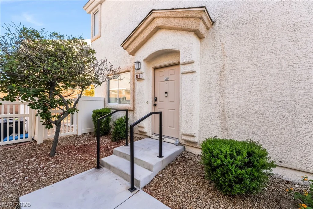 8717 Roping Rodeo, Las Vegas, NV 89178