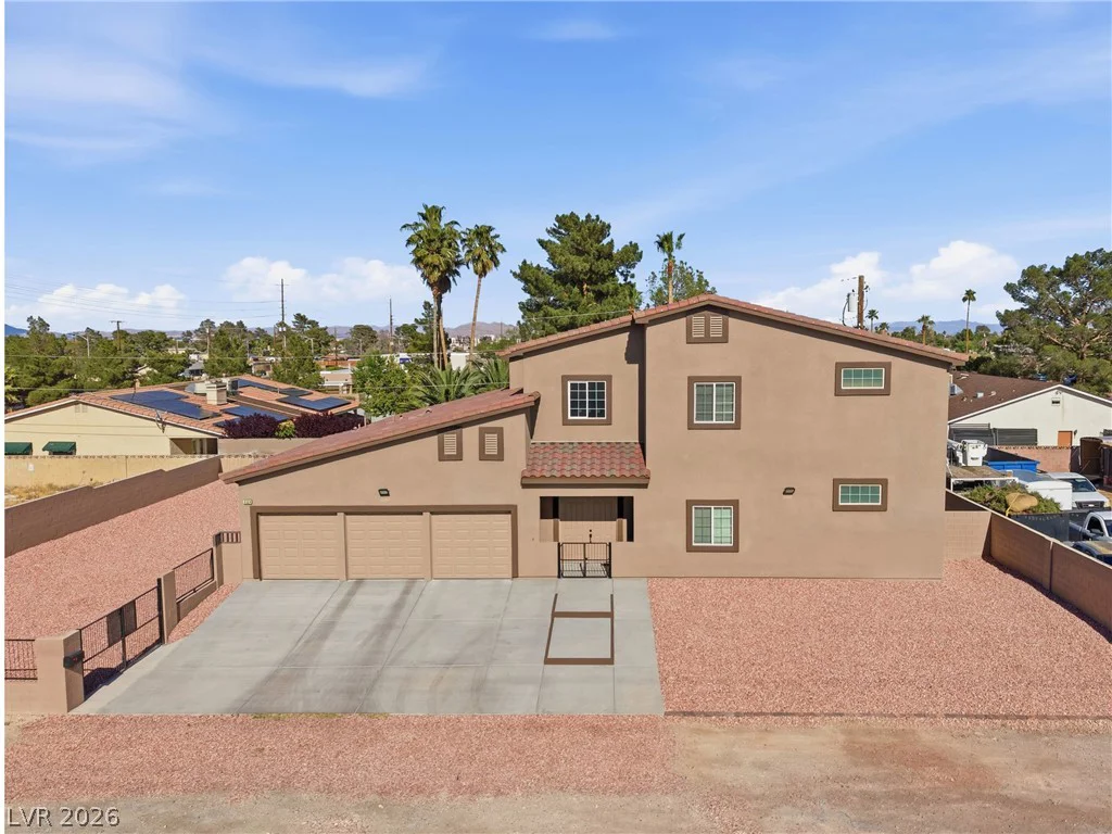 2334 Michael, Las Vegas, NV 89108