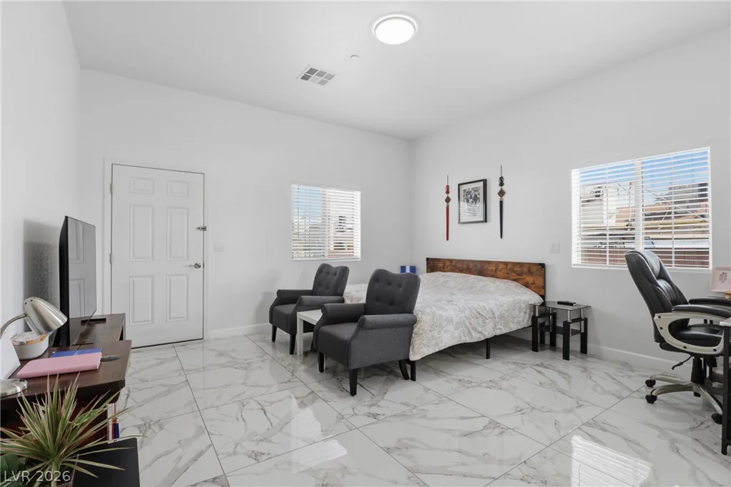 2334 Michael, Las Vegas, NV 89108