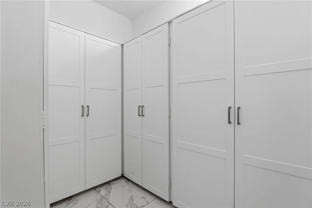 2334 Michael, Las Vegas, NV 89108