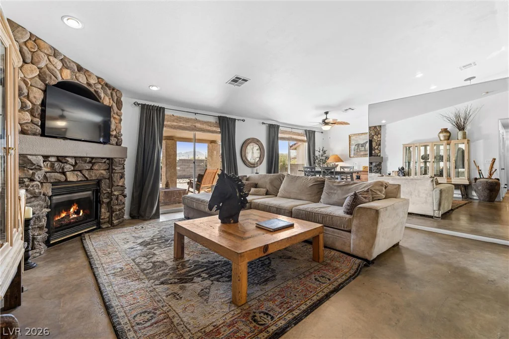 185 Horizon View, Henderson, NV 89015