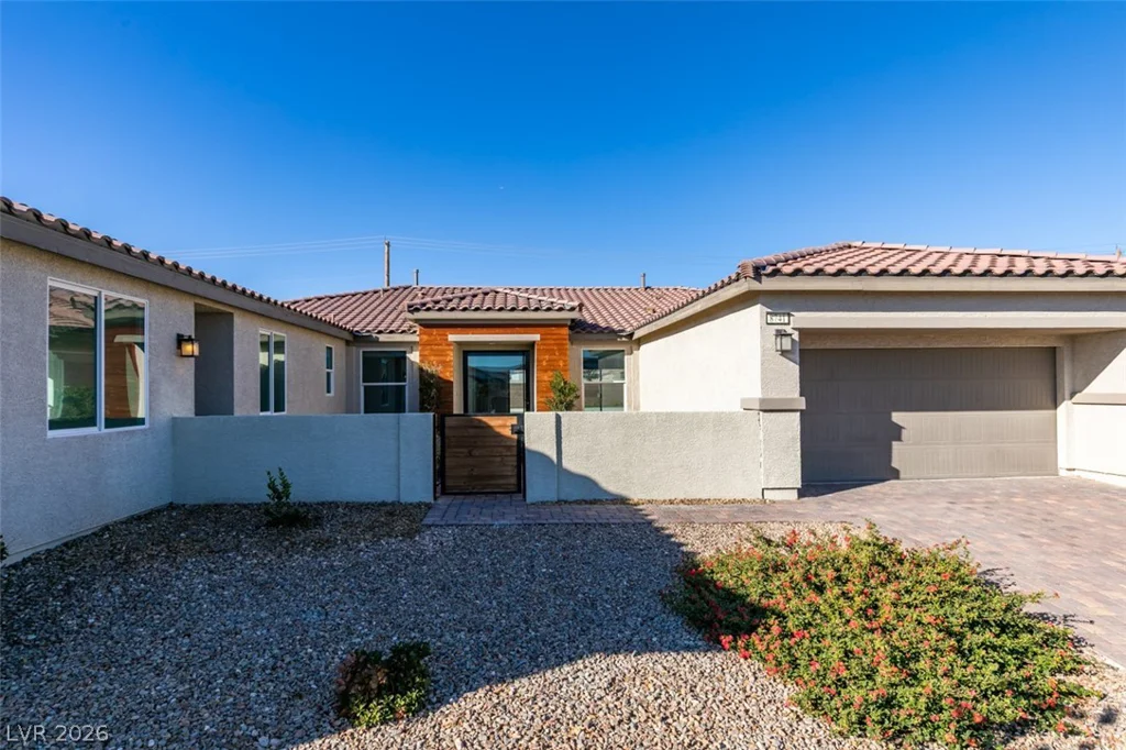 8741 Grand Pass, Las Vegas, NV 89113