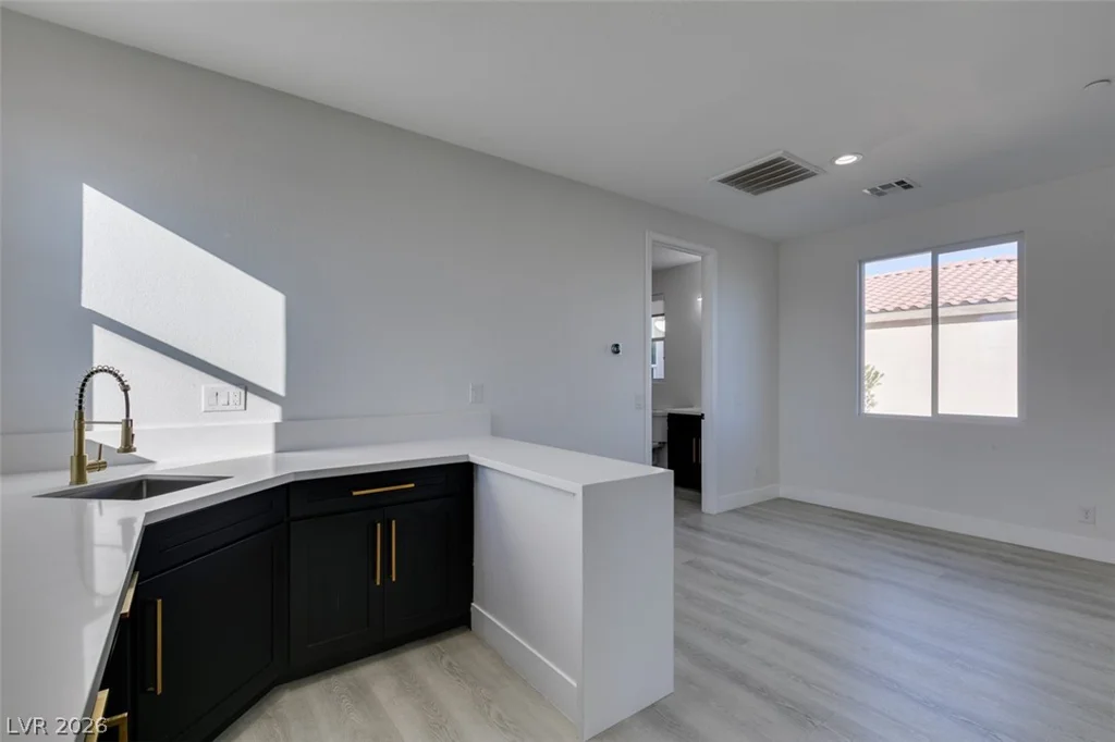 8741 Grand Pass, Las Vegas, NV 89113