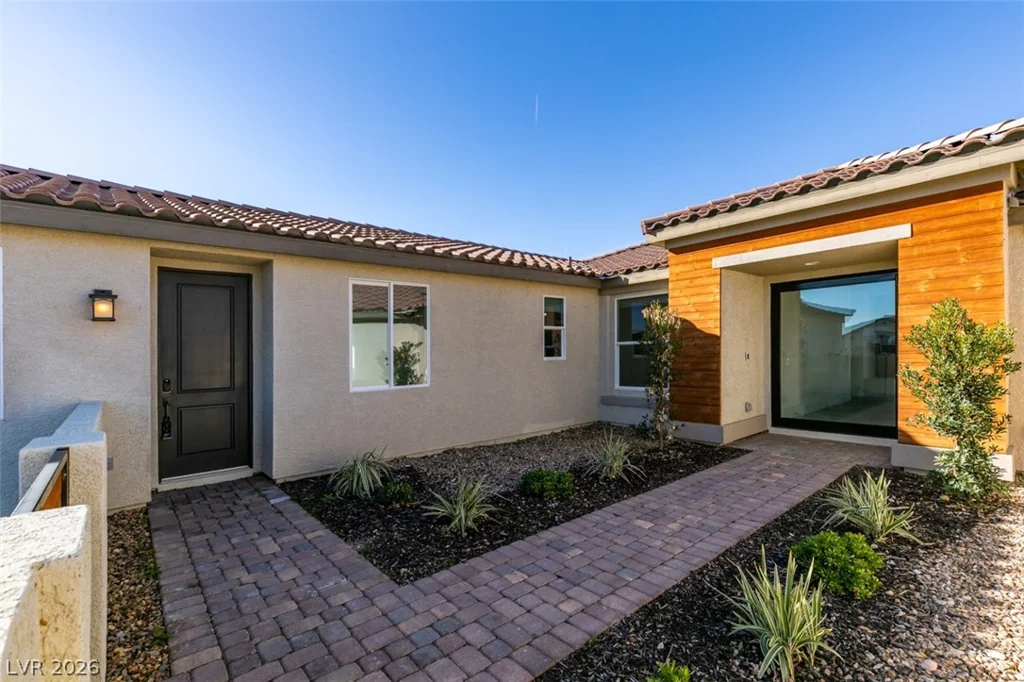 8741 Grand Pass, Las Vegas, NV 89113