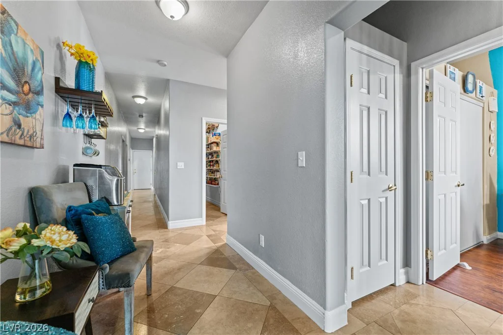2635 El Camino, Las Vegas, NV 89146