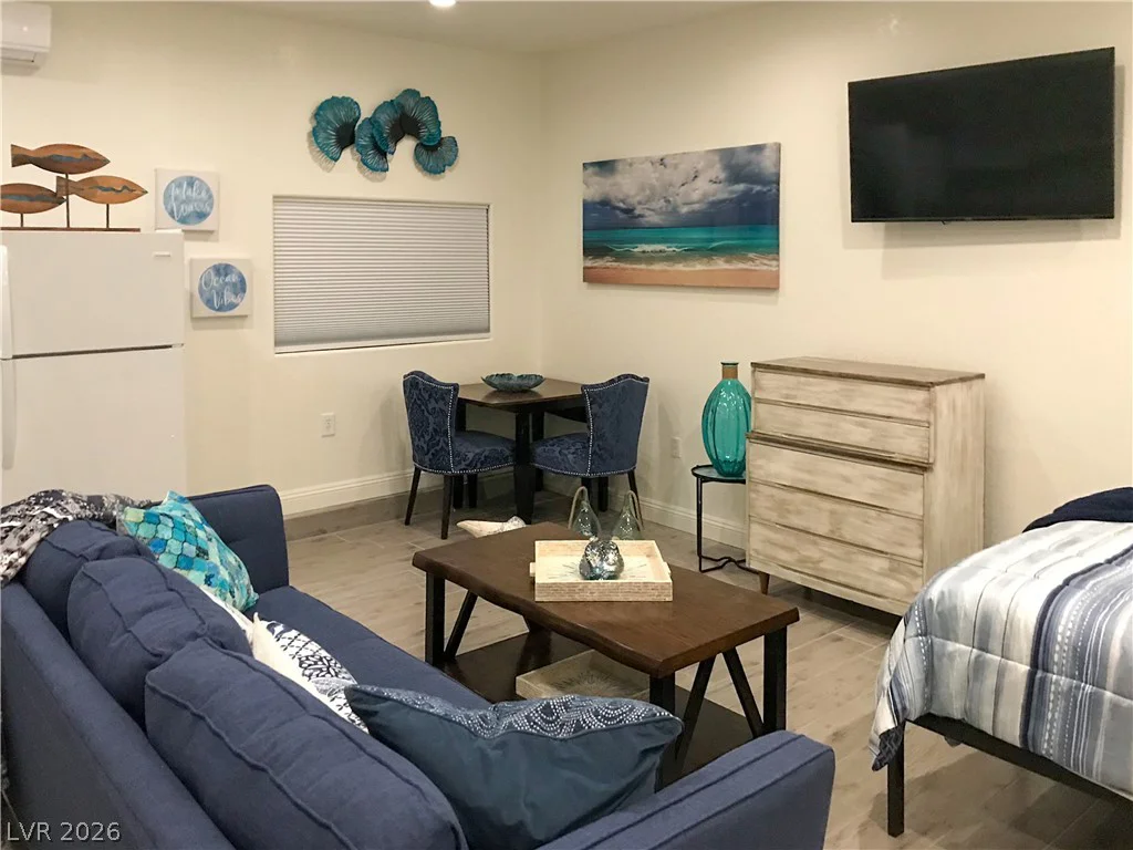 2635 El Camino, Las Vegas, NV 89146
