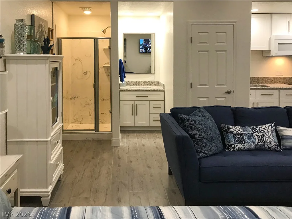 2635 El Camino, Las Vegas, NV 89146
