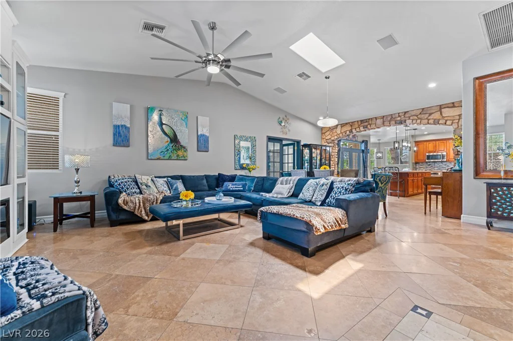 2635 El Camino, Las Vegas, NV 89146