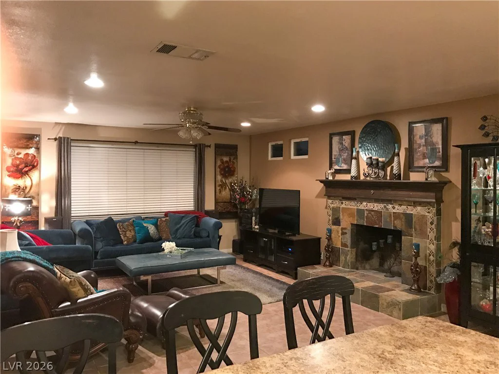 2635 El Camino, Las Vegas, NV 89146