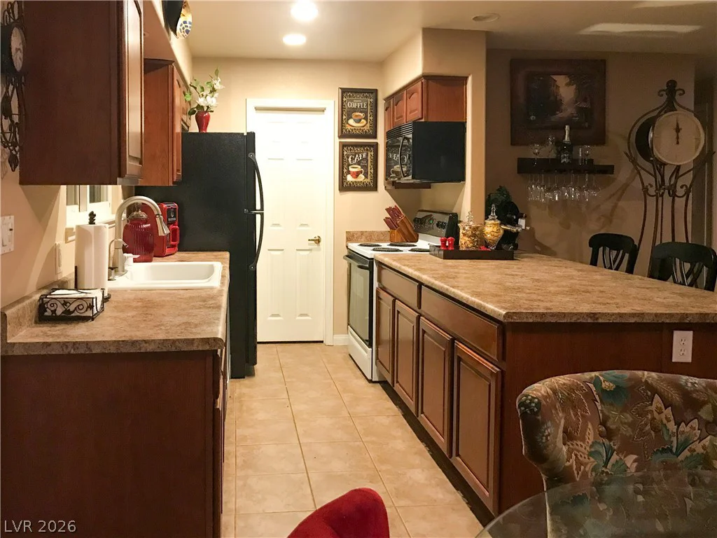 2635 El Camino, Las Vegas, NV 89146