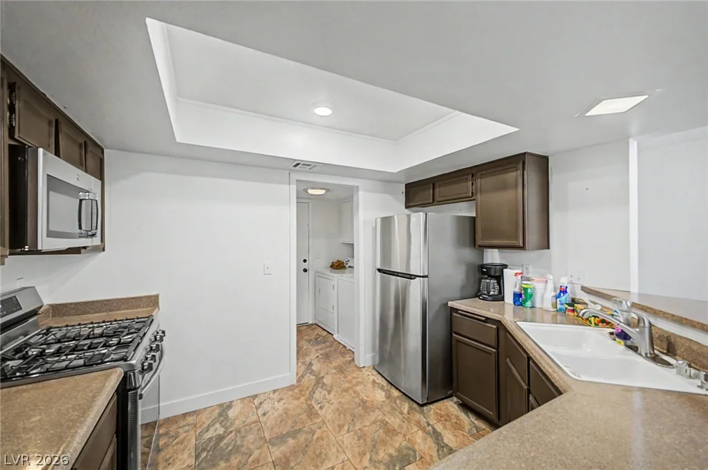 317 Warmside, Las Vegas, NV 89145