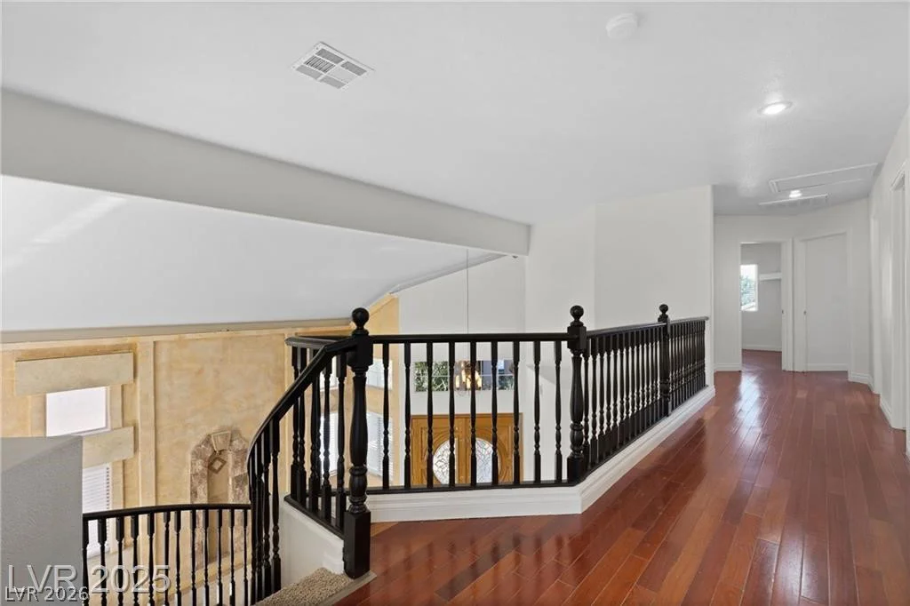 9361 Gilmore, Las Vegas, NV 89129