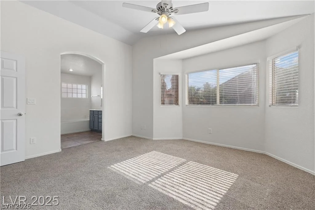 9361 Gilmore, Las Vegas, NV 89129