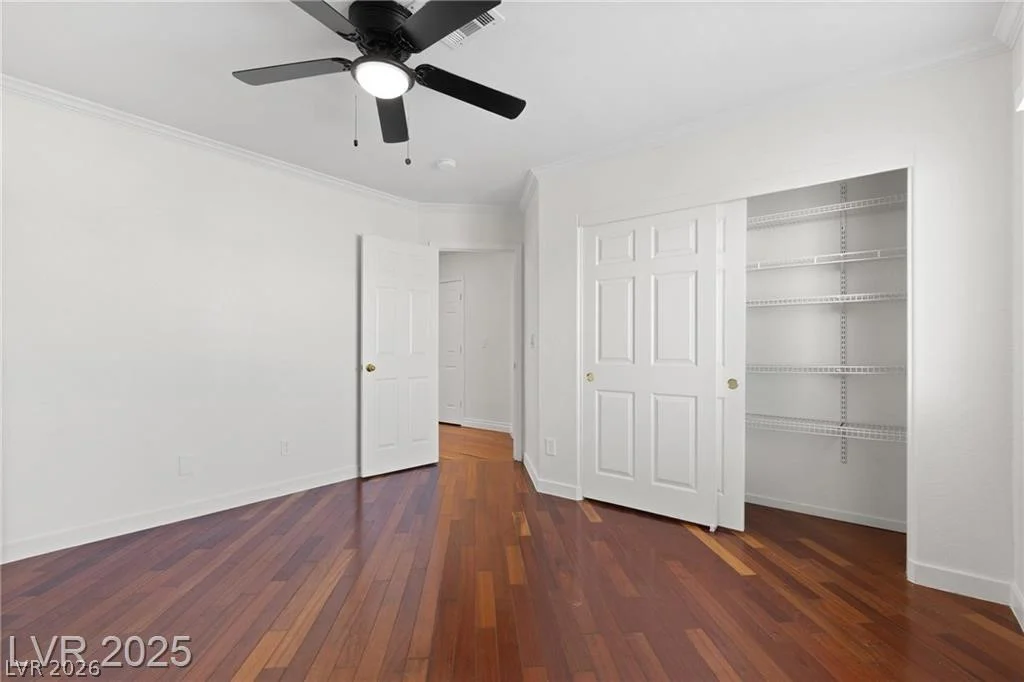 9361 Gilmore, Las Vegas, NV 89129
