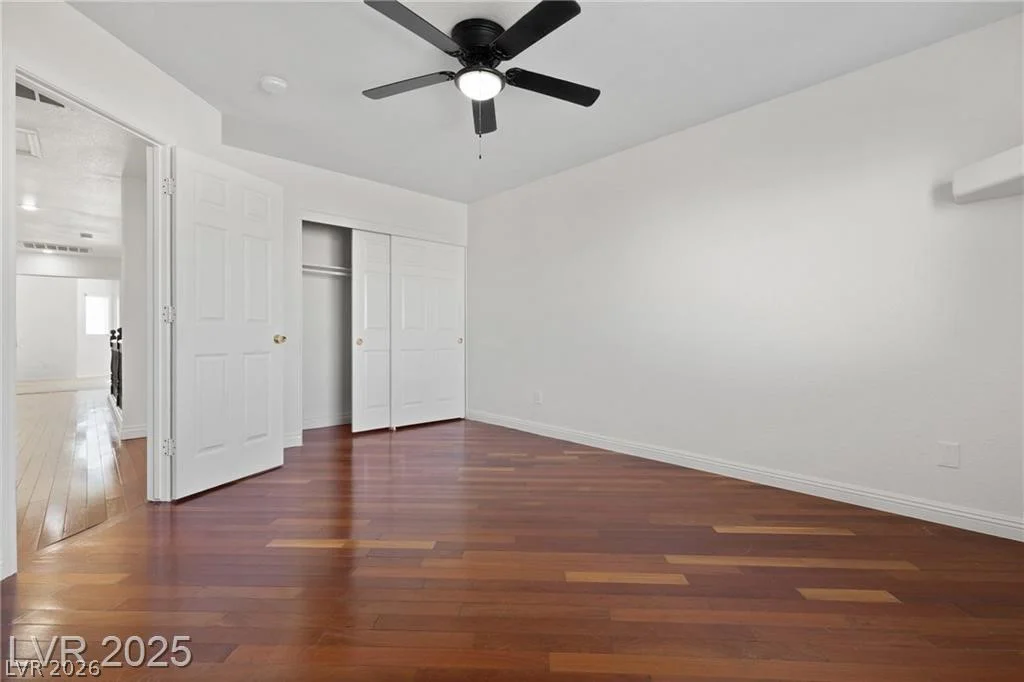 9361 Gilmore, Las Vegas, NV 89129