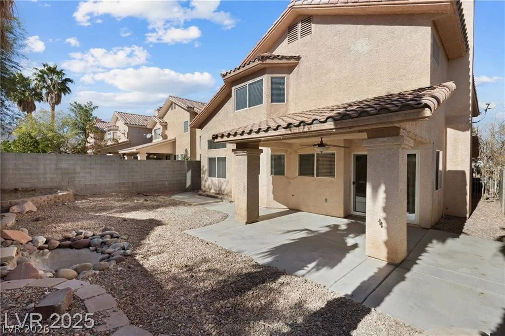 9361 Gilmore, Las Vegas, NV 89129