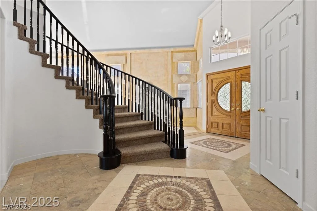 9361 Gilmore, Las Vegas, NV 89129