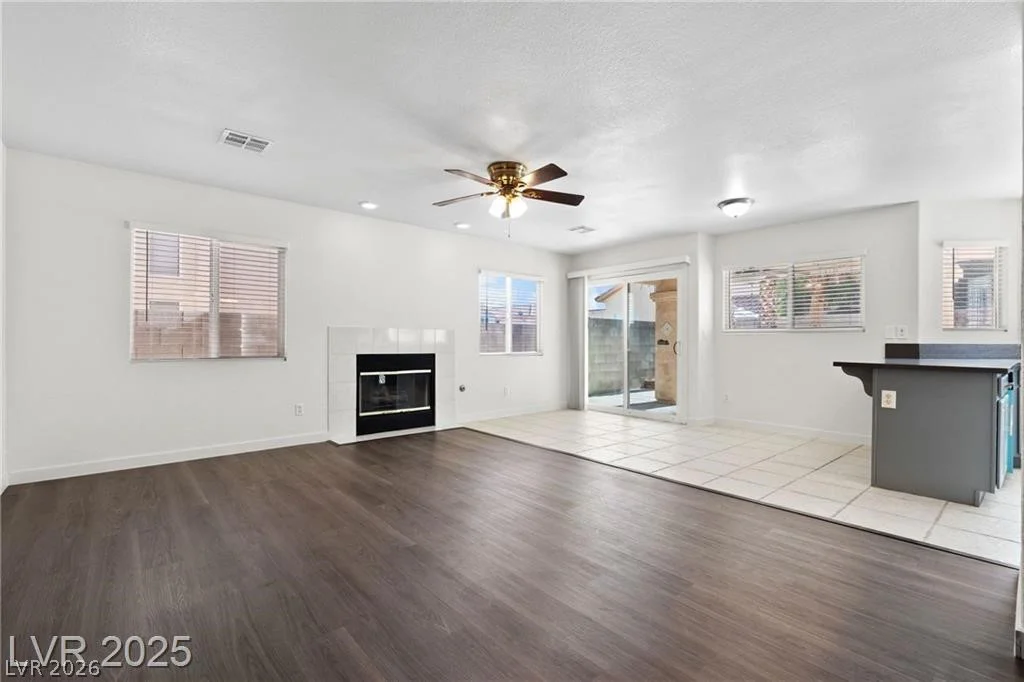 9361 Gilmore, Las Vegas, NV 89129