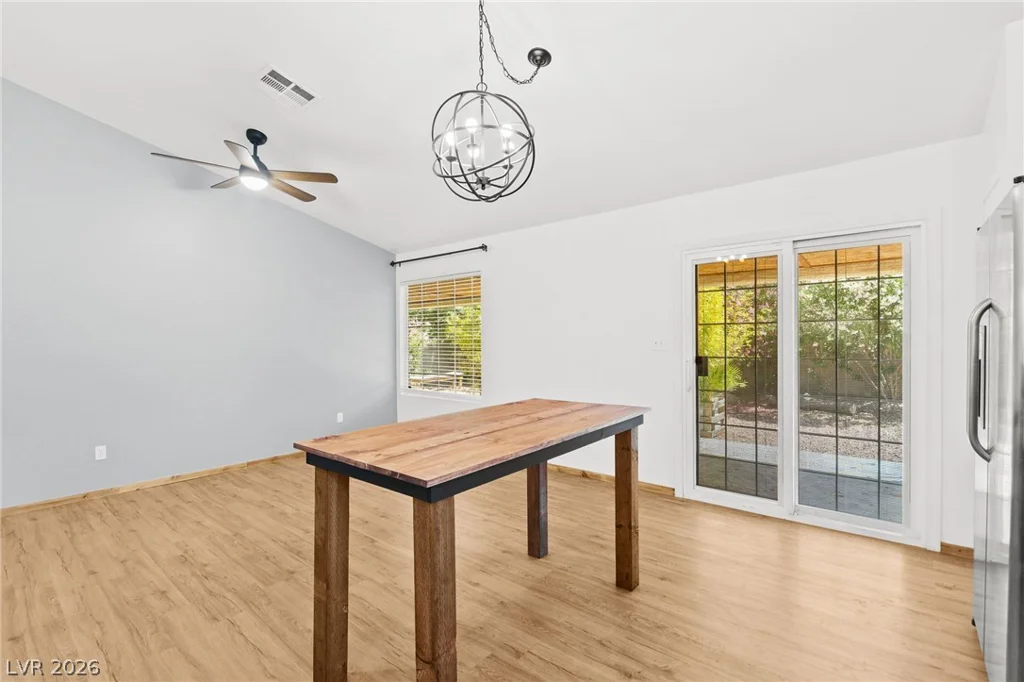 7749 Kasmere Falls, Las Vegas, NV 89149