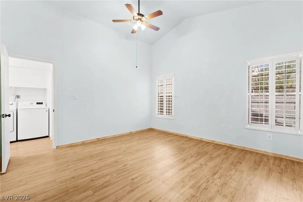 7749 Kasmere Falls, Las Vegas, NV 89149