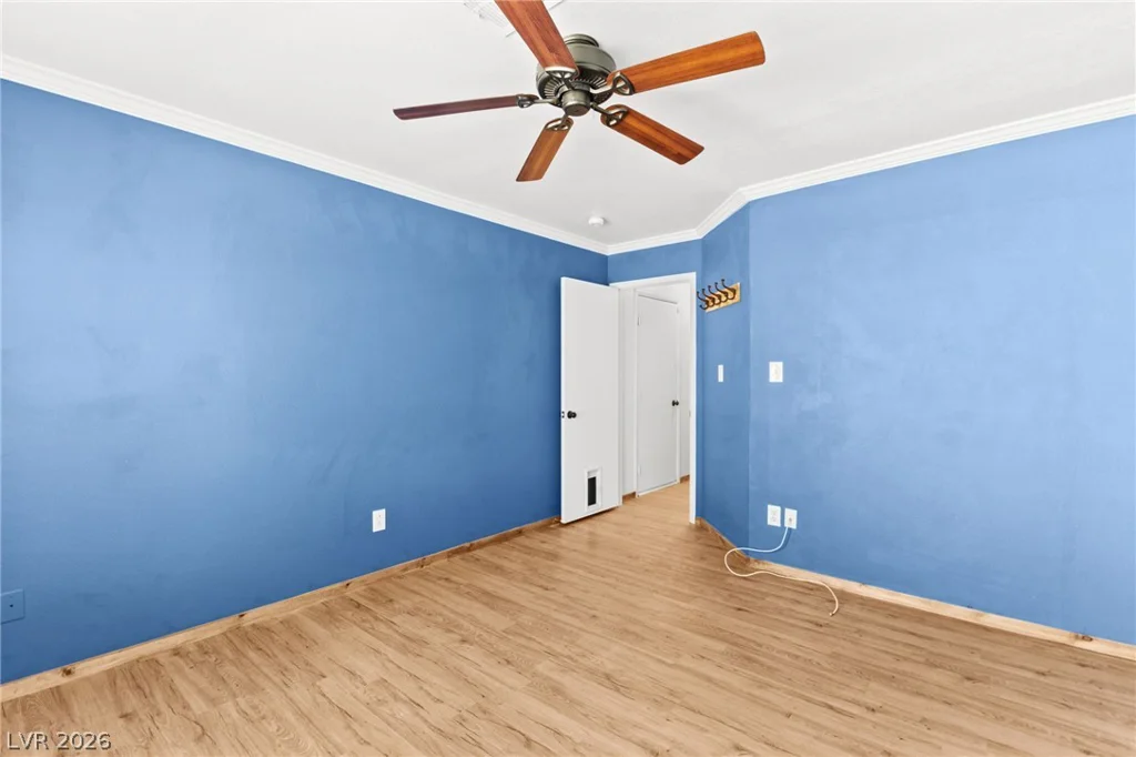 7749 Kasmere Falls, Las Vegas, NV 89149