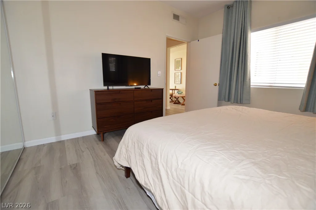 270 Flamingo, Las Vegas, NV 89169