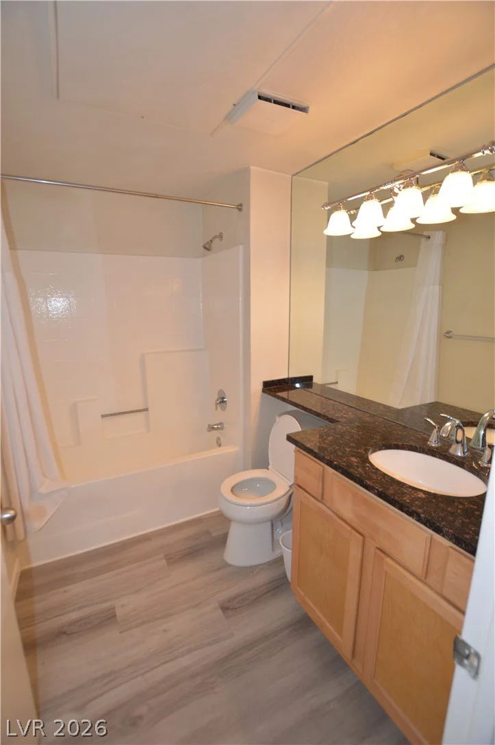 270 Flamingo, Las Vegas, NV 89169