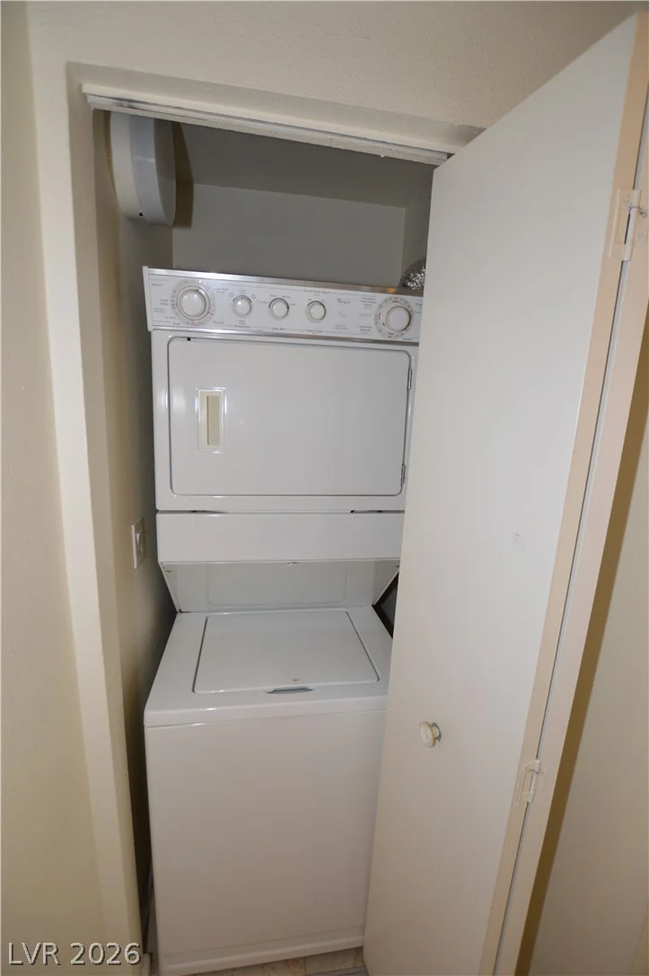 270 Flamingo, Las Vegas, NV 89169