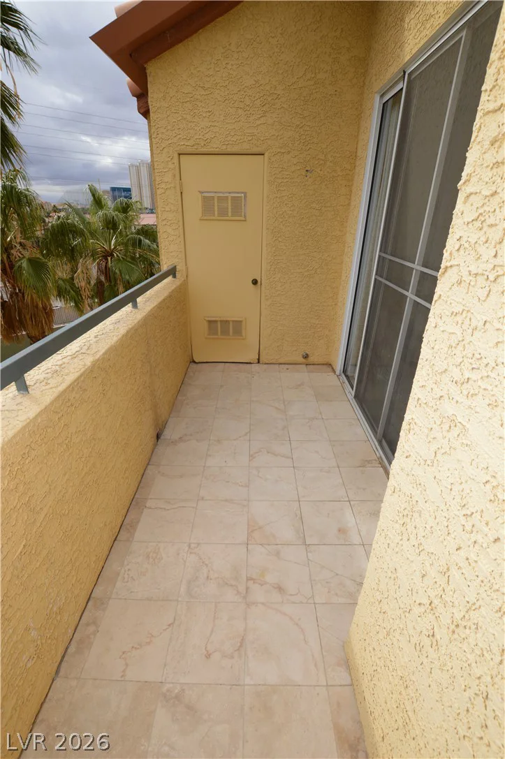 270 Flamingo, Las Vegas, NV 89169