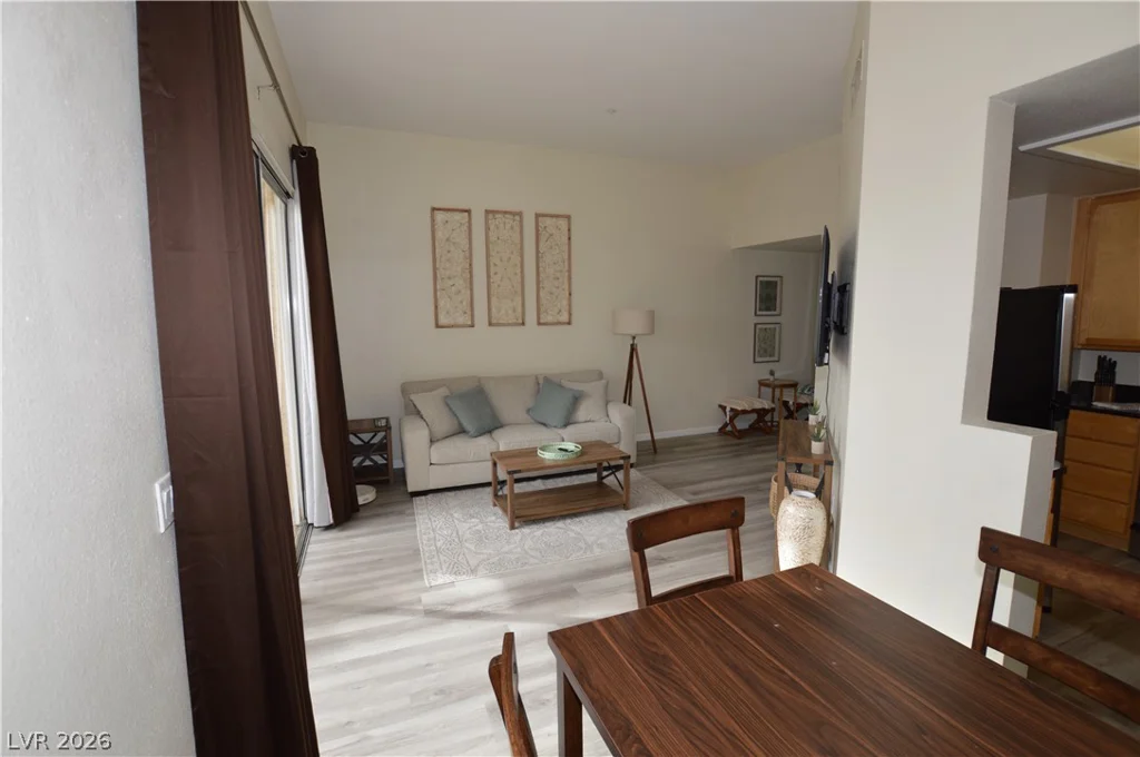 270 Flamingo, Las Vegas, NV 89169