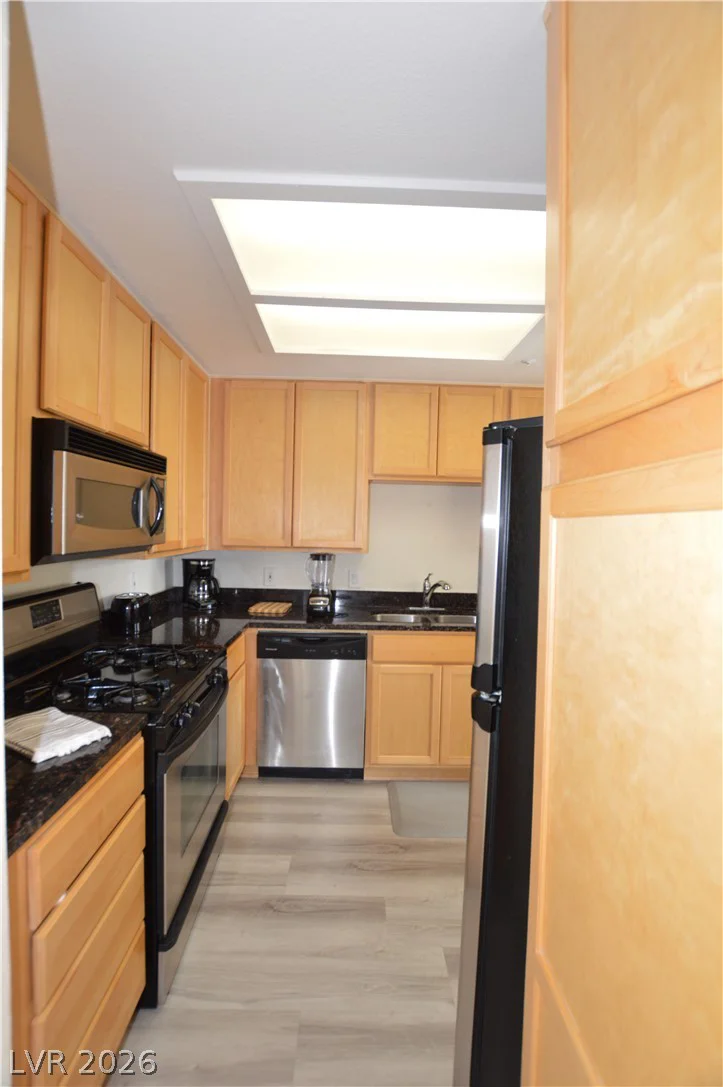 270 Flamingo, Las Vegas, NV 89169