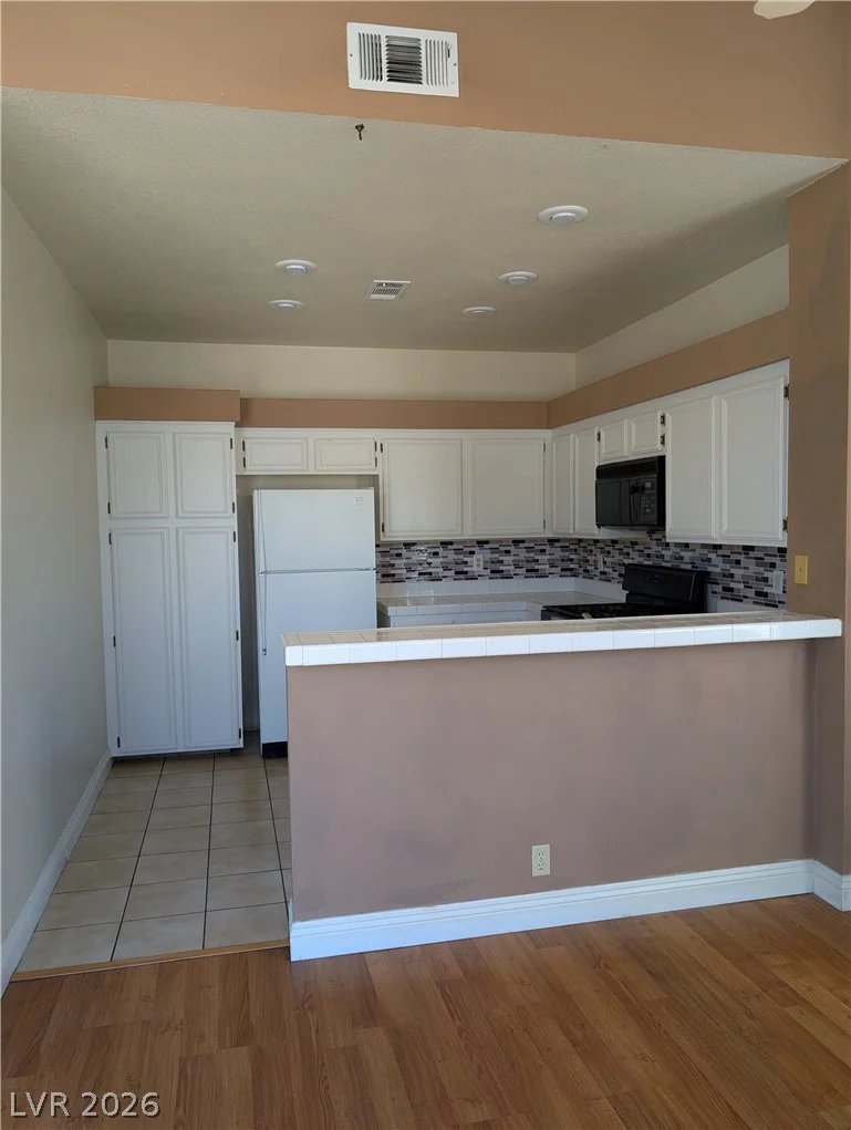 5155 Tropicana, Las Vegas, NV 89103