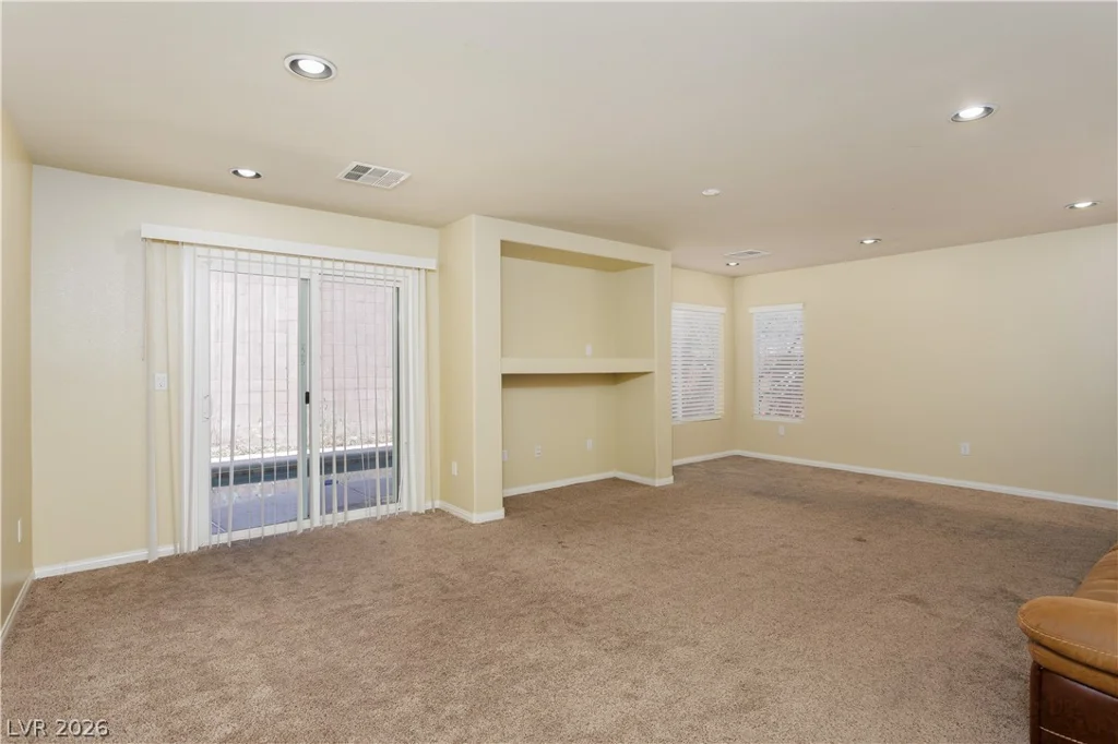 8467 BISMARK SAPPHIRE, Las Vegas, NV 89139
